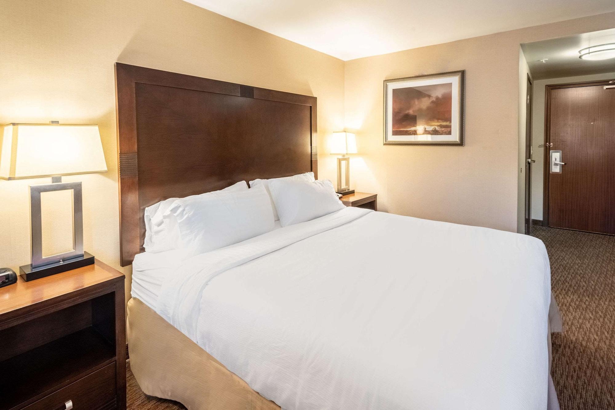 The Grand Hotel, Ascend Collection 3* Frisco