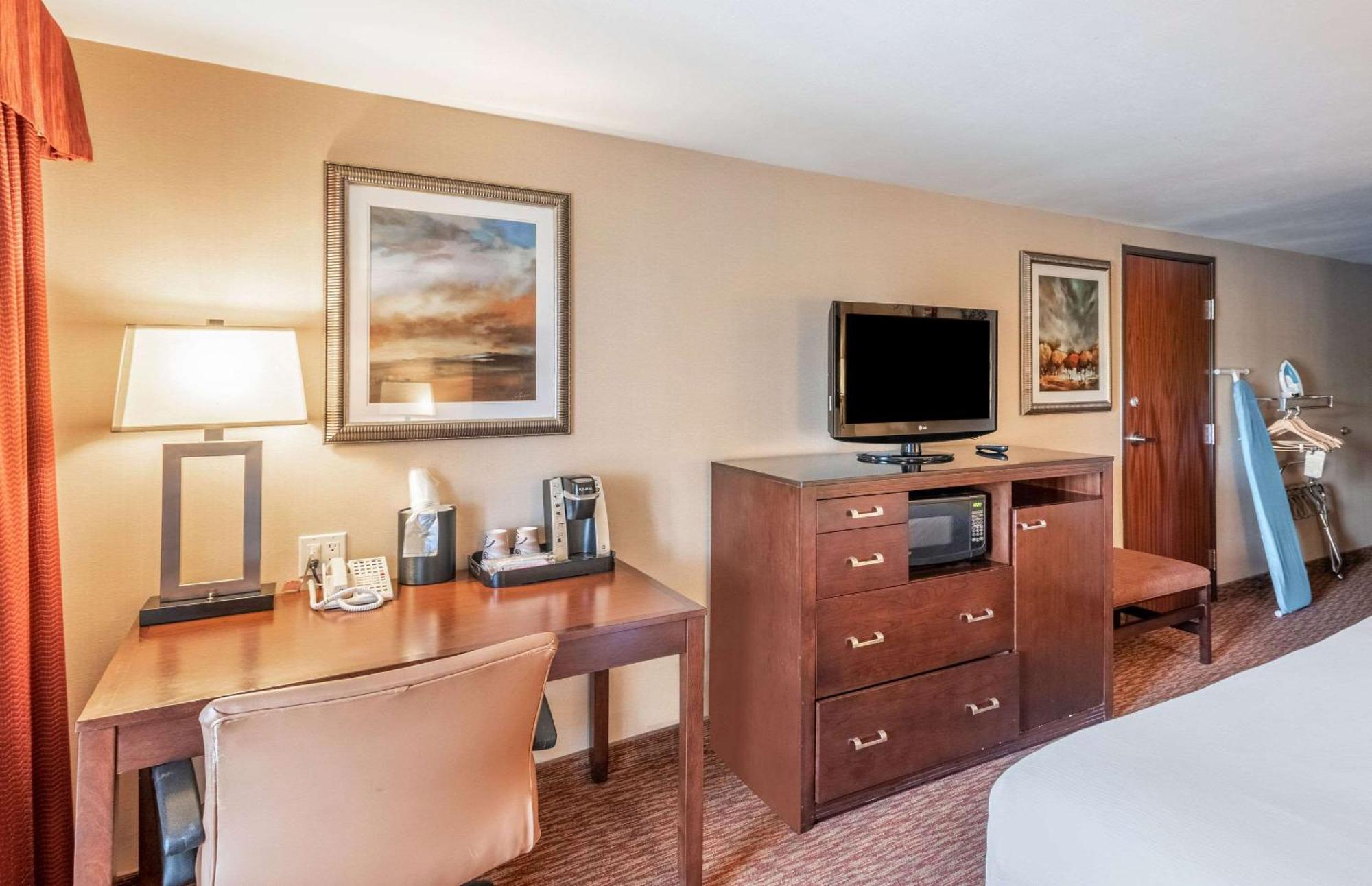 Hotel The Grand Hotel, Ascend Collection 3*