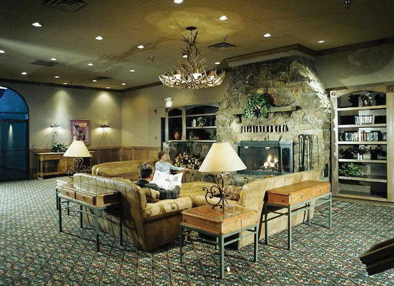 The Grand Hotel, Ascend Collection Hotel Frisco